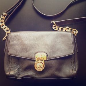 Brown Michael Kors Handbag (w/ cute lock detail)